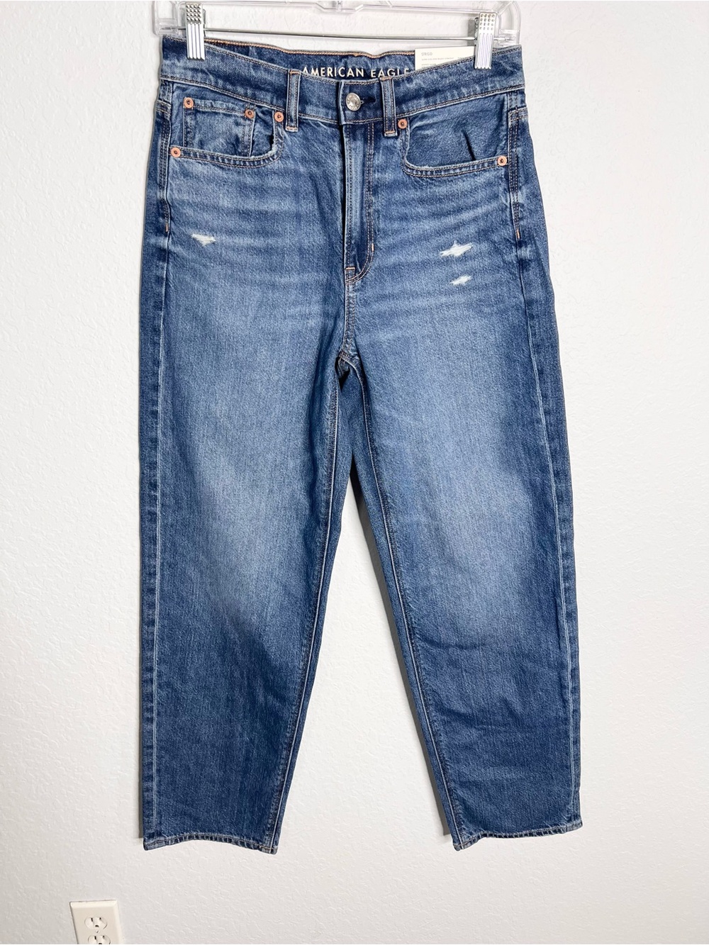 American Eagle Strigid Super High Rise Baggy Straight Jeans Women’s Size 2 26 C